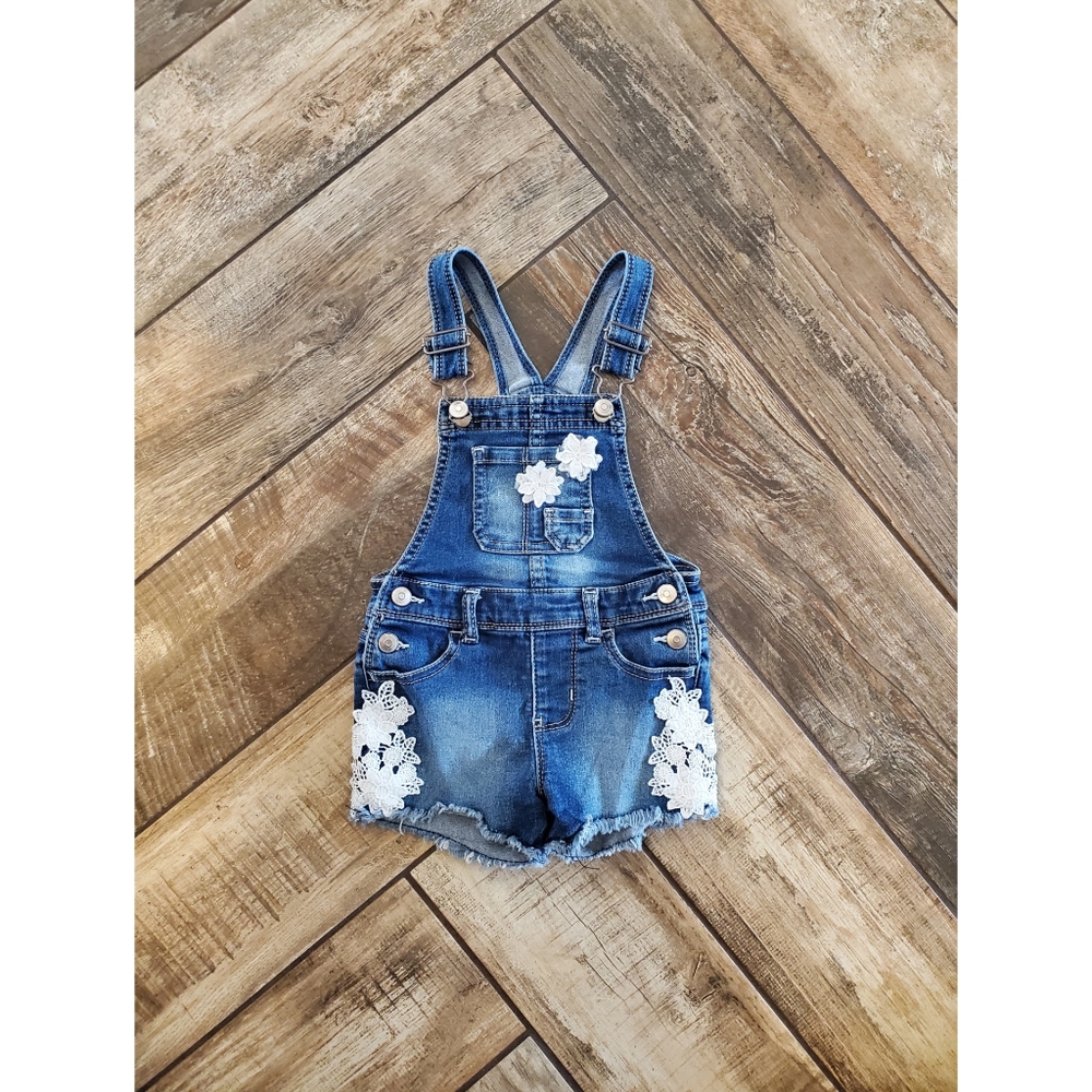 2T shortalls (like overalls but shorts)